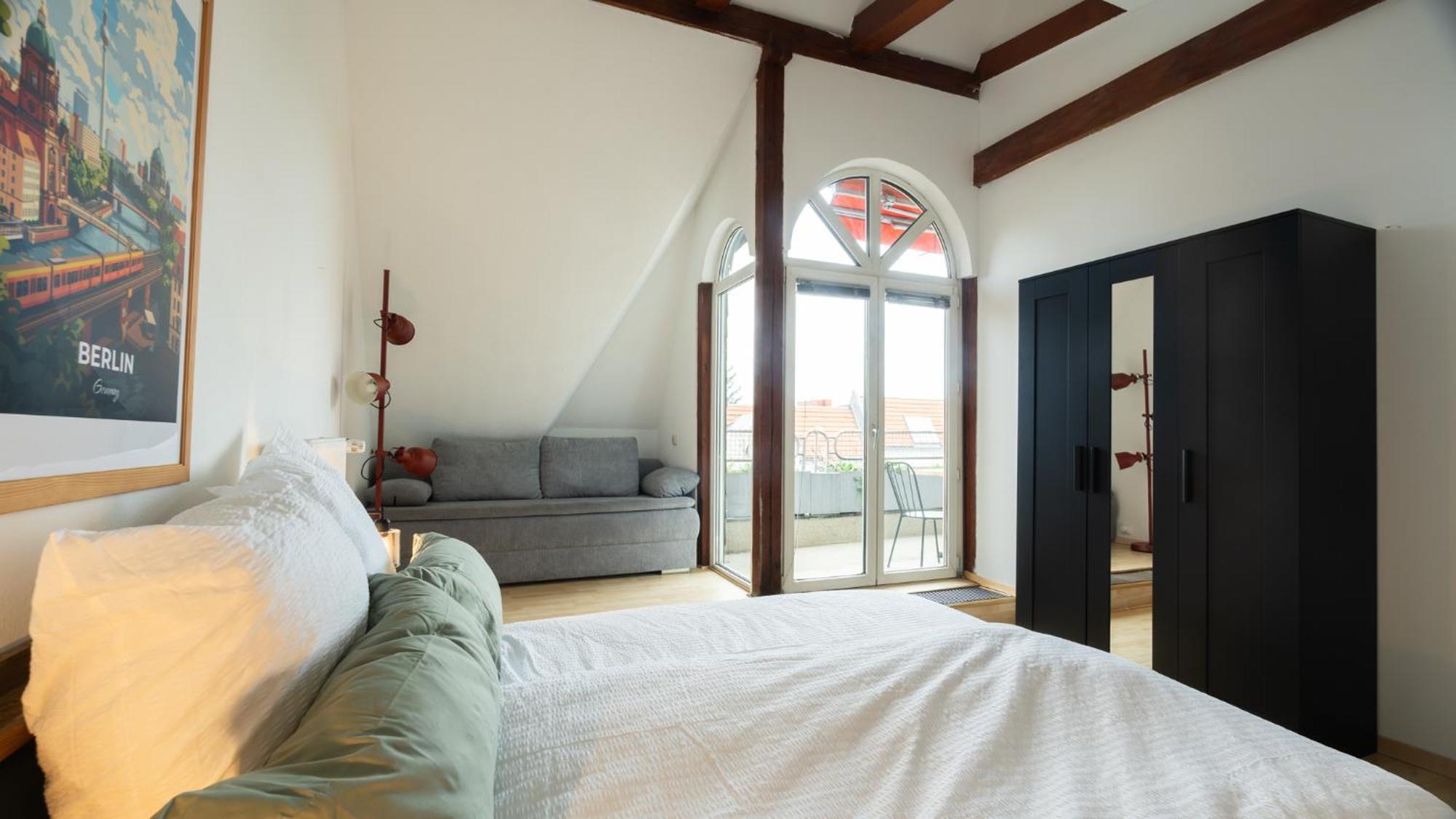 Staywell - Lichtdurchflutetes Apartment Mit Terasse Berlin Luaran gambar